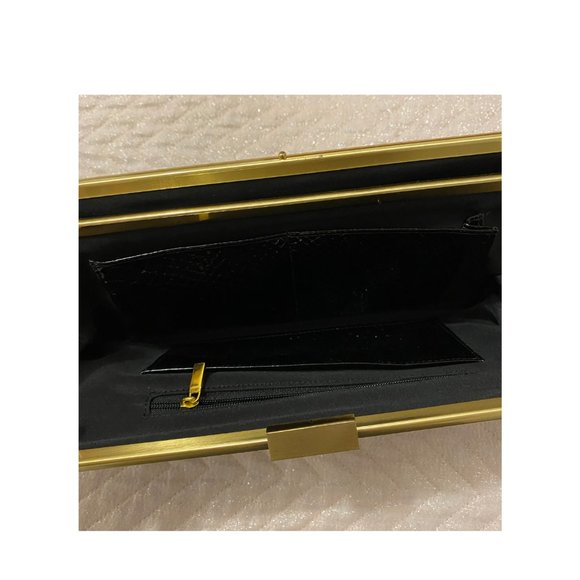 Black Croc Embossed Clutch - Picture 4 of 4